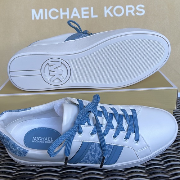 MICHAEL KORS POPPY STRIPE LACE UP NAPPA FAUX LEATHER CHAMBRAY WMNS - Picture 4 of 16